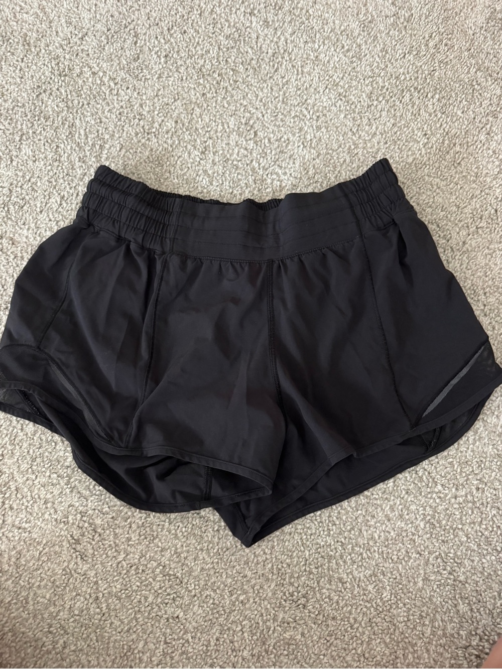 lululemon black shorts